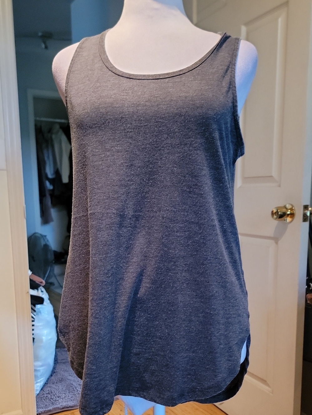 Sage Heather Charcoal Scoop Neck Tank Top